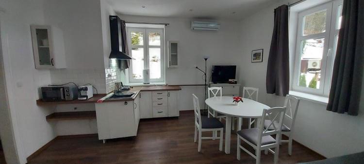 Ubytovani V Soukromi - Apartman Meran Свобода-Над-Упоу Экстерьер фото